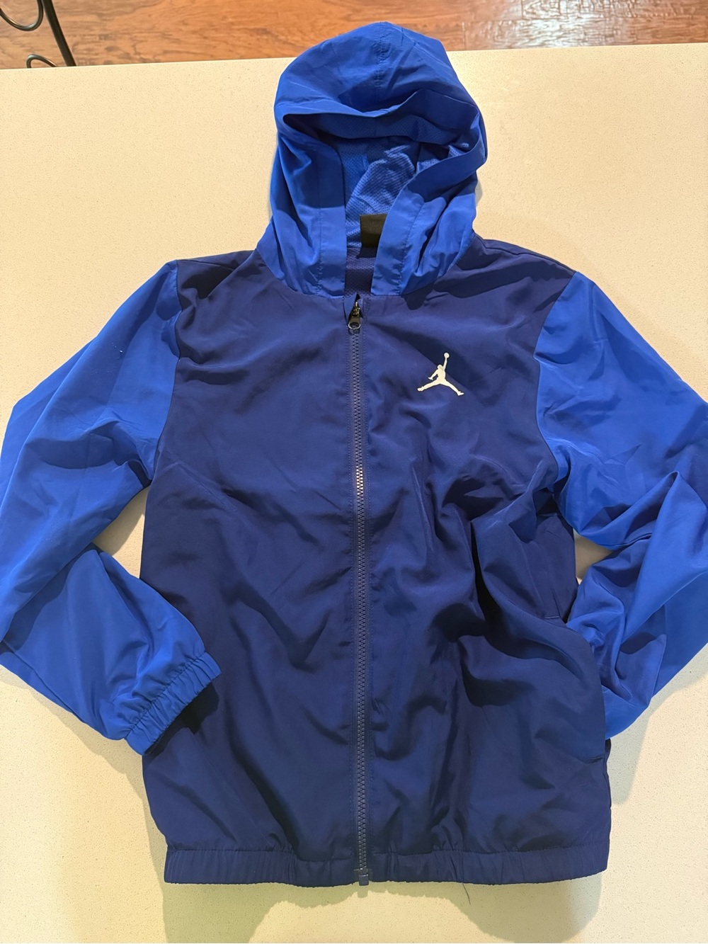 Jordan youth medium Royal & Cobalt Blue Hoodie Windbreaker